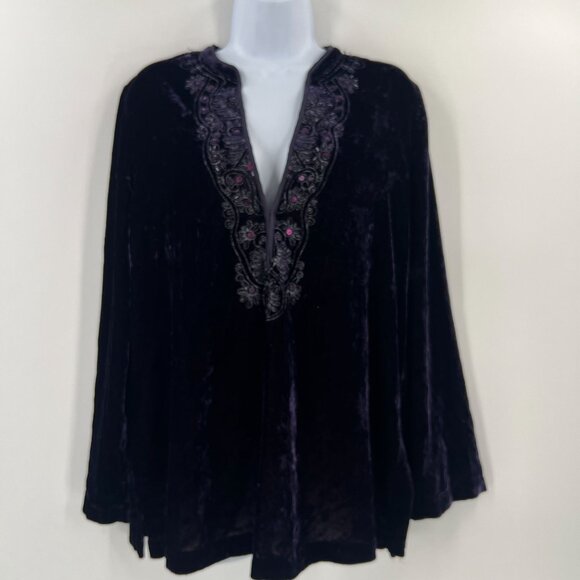 Chico's Sz 1 (M/8) Purple Velvet Top Embellished V-Neck Long Sleeve Evening - Picture 7 of 11